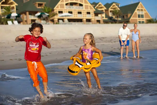 Vero Beach Guests on Beach