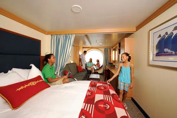 Oceanview Stateroom Dream Family 600