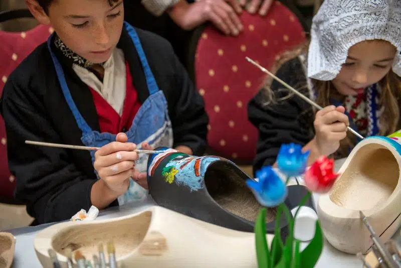 Holland and Belgium - Clog Decorating