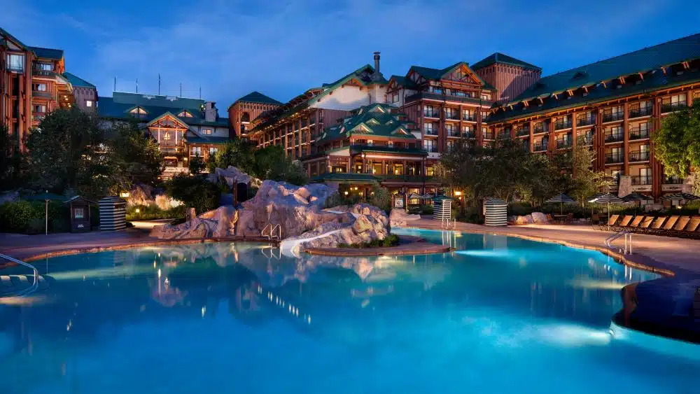 Wilderness Lodge - Swimming Pool